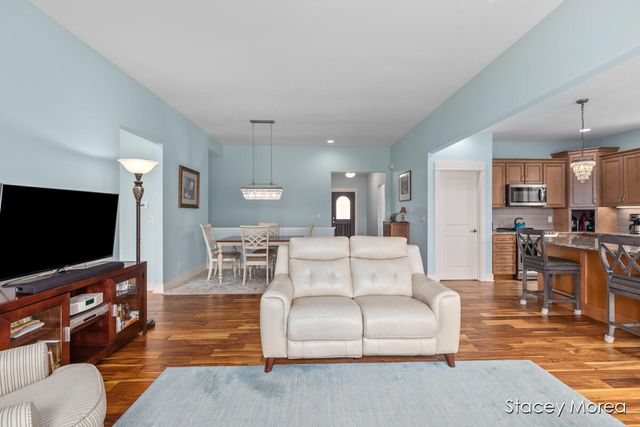 3808 Preserve Drive, Belmont, MI 49306