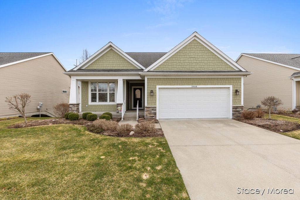 3808 Preserve Drive, Belmont, MI 49306