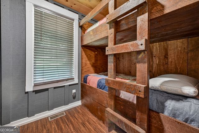 373 Barnes Creek Rd, Ellijay, GA 30540