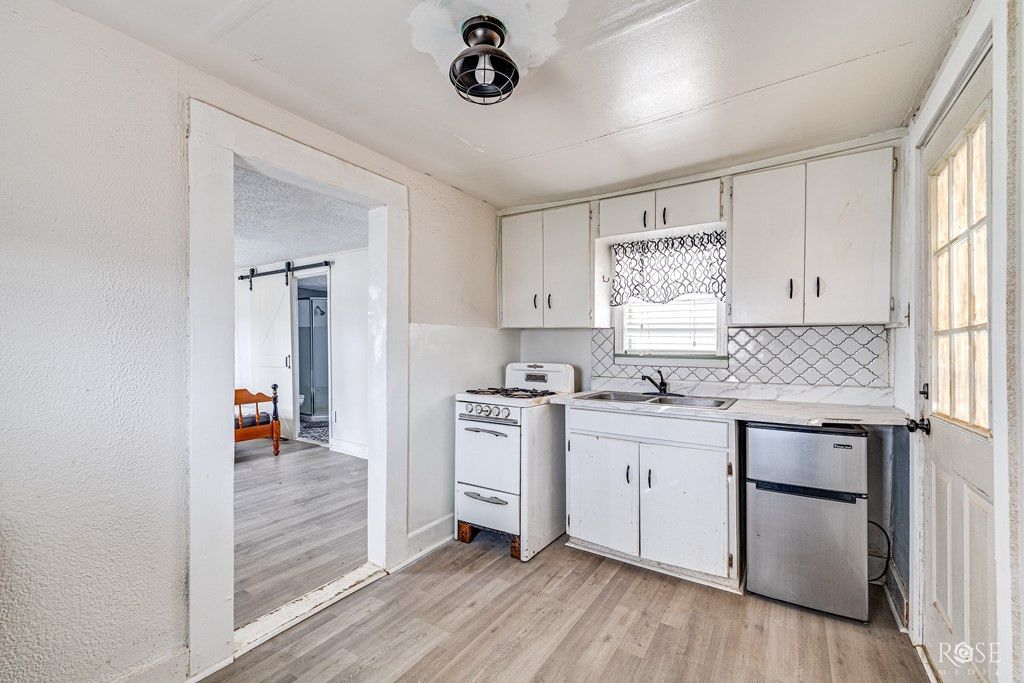 Image 16 of property listing at 226 W Ave M, San Angelo, TX 76903