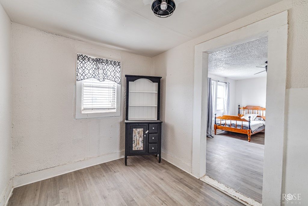 Image 17 of property listing at 226 W Ave M, San Angelo, TX 76903