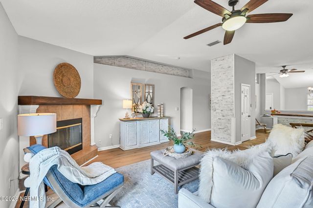 2474 GLENFIELD Drive, Green Cove Springs, FL 32043