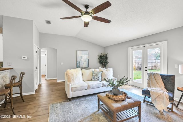 2474 GLENFIELD Drive, Green Cove Springs, FL 32043