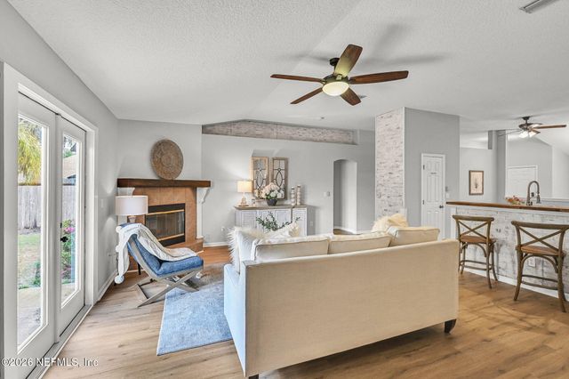 2474 GLENFIELD Drive, Green Cove Springs, FL 32043