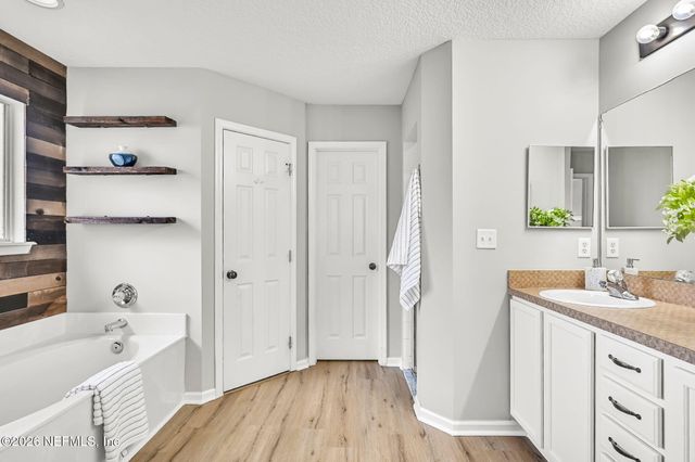 2474 GLENFIELD Drive, Green Cove Springs, FL 32043