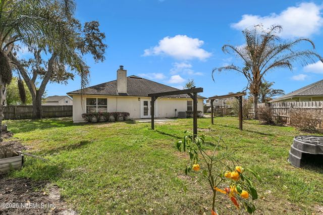 2474 GLENFIELD Drive, Green Cove Springs, FL 32043