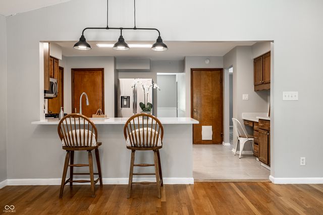 722 Fairway Drive, Indianapolis, IN 46260