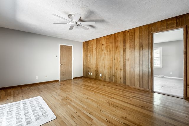 722 Fairway Drive, Indianapolis, IN 46260