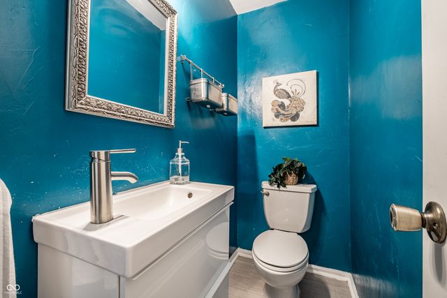 722 Fairway Drive, Indianapolis, IN 46260