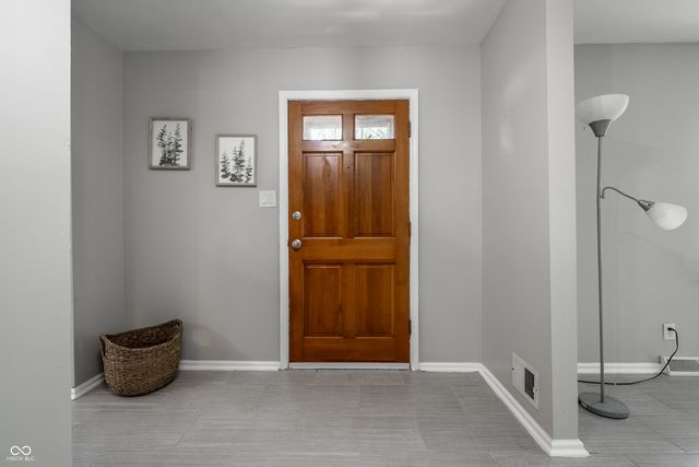 722 Fairway Drive, Indianapolis, IN 46260