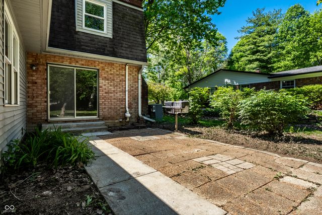 722 Fairway Drive, Indianapolis, IN 46260