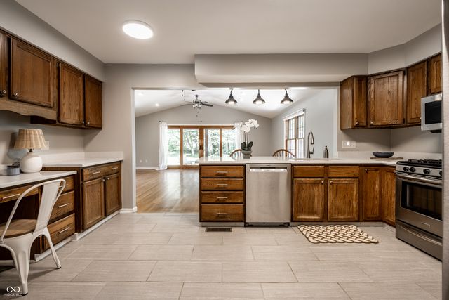 722 Fairway Drive, Indianapolis, IN 46260