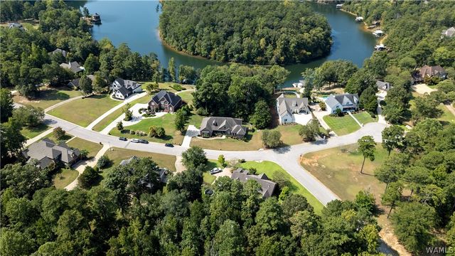 13969 Stone Harbour Dr, Northport, AL 35475