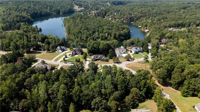 13969 Stone Harbour Dr, Northport, AL 35475