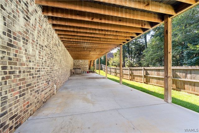 13969 Stone Harbour Dr, Northport, AL 35475