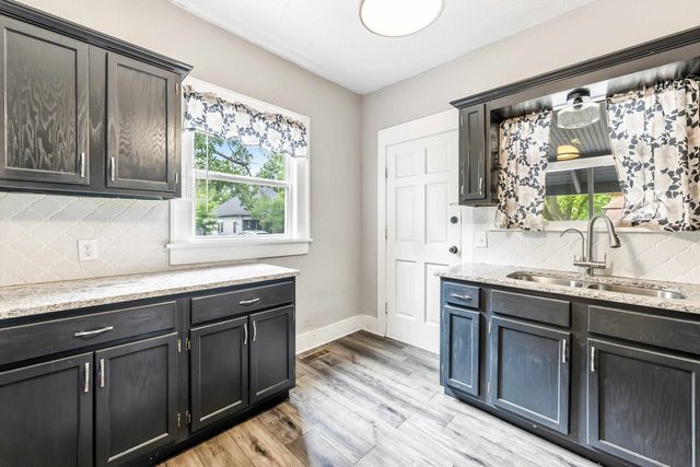 2502 E 2nd, Wichita, KS 67214
