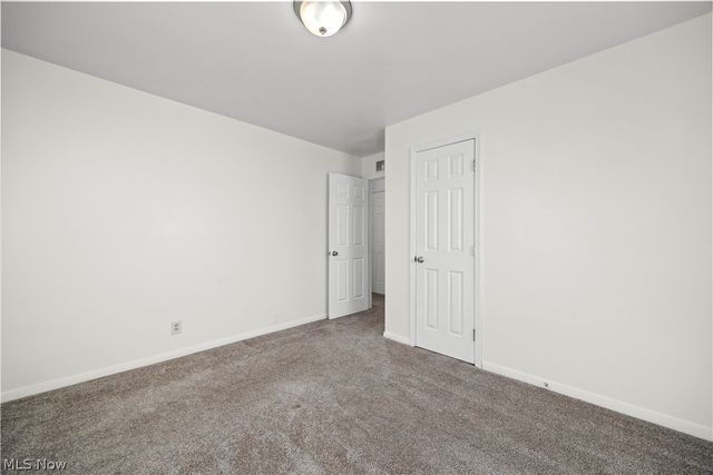 171 S Logan Street, Elyria, OH 44035