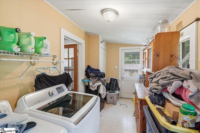2060 Highway 418, Pelzer, SC 29669