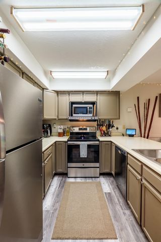 471 E 8TH AVENUE, North Pole, AK 99705