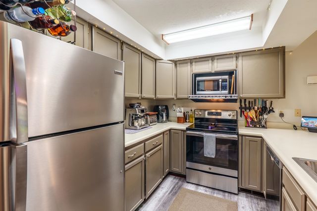 471 E 8TH AVENUE, North Pole, AK 99705