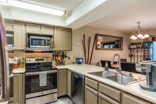 471 E 8TH AVENUE, North Pole, AK 99705