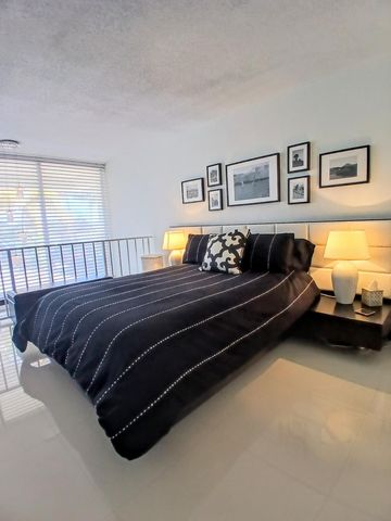 1830 Embassy Drive 121, West Palm Beach, FL 33401