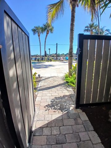 1830 Embassy Drive 121, West Palm Beach, FL 33401