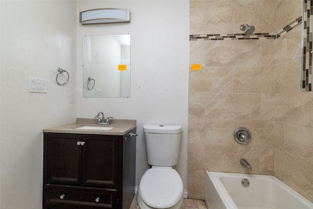 805 E Belt Line Road, Desoto, TX 75115