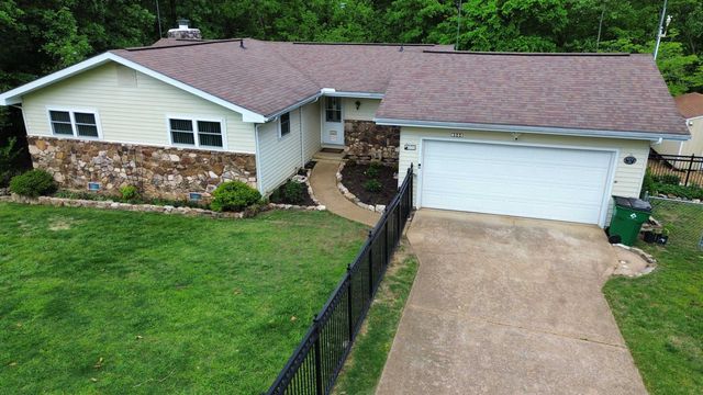 300 Victoria Drive, Horseshoe Bend, AR 72512
