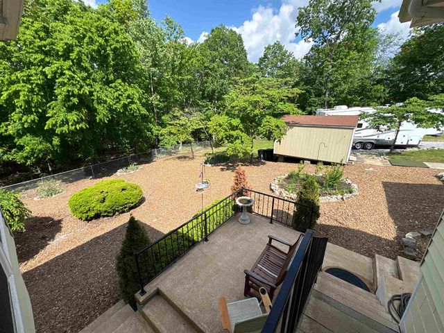 300 Victoria Drive, Horseshoe Bend, AR 72512