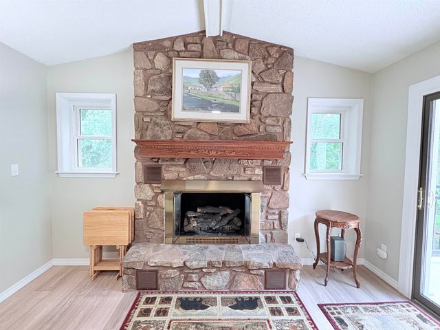 300 Victoria Drive, Horseshoe Bend, AR 72512