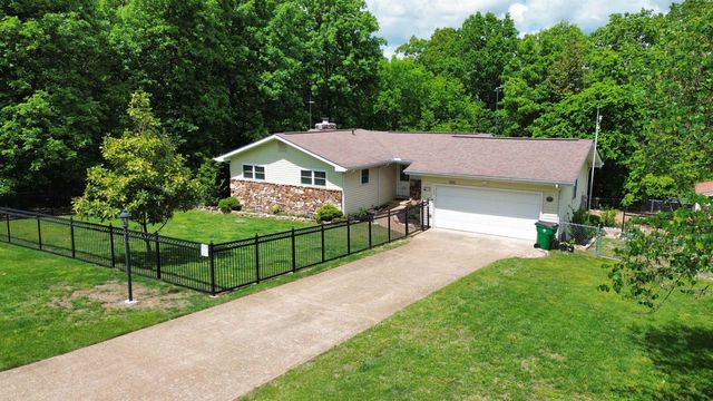 300 Victoria Drive, Horseshoe Bend, AR 72512