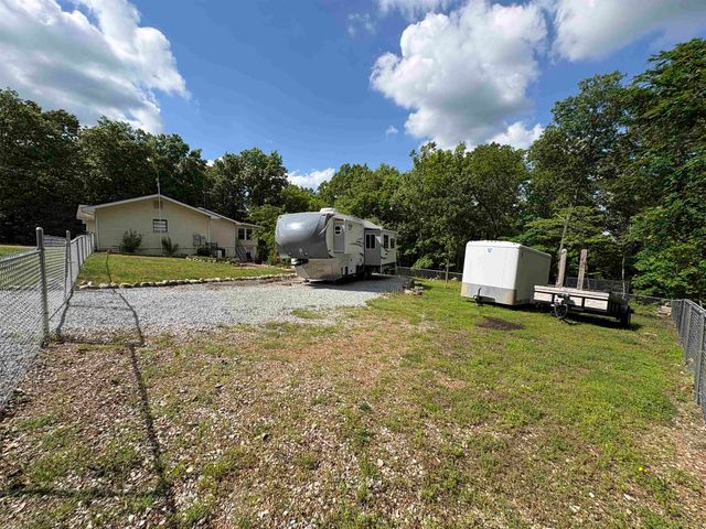 300 Victoria Drive, Horseshoe Bend, AR 72512