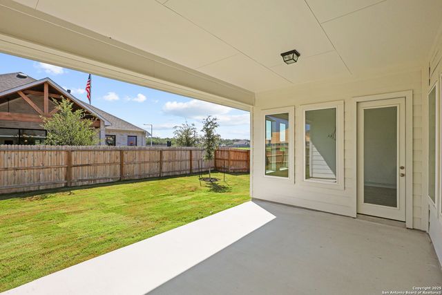 110 Katie Court, Castroville, TX 78009