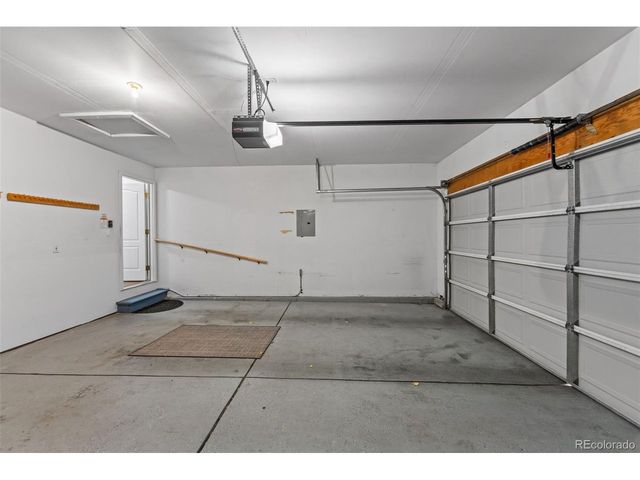 3952 Coral Pt, Colorado Springs, CO 80917