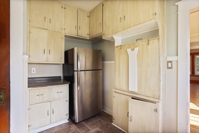 618 Stanton Street, Bay City, MI 48708