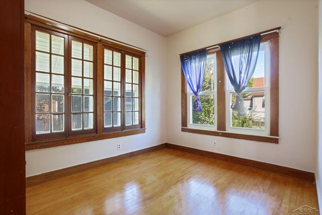 618 Stanton Street, Bay City, MI 48708