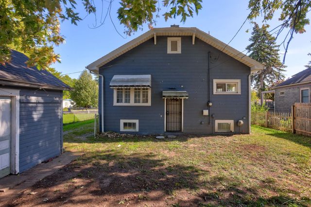 618 Stanton Street, Bay City, MI 48708