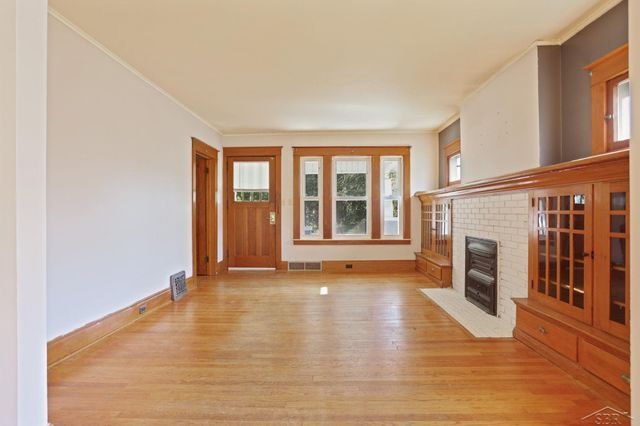 618 Stanton Street, Bay City, MI 48708