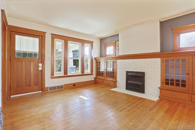 618 Stanton Street, Bay City, MI 48708