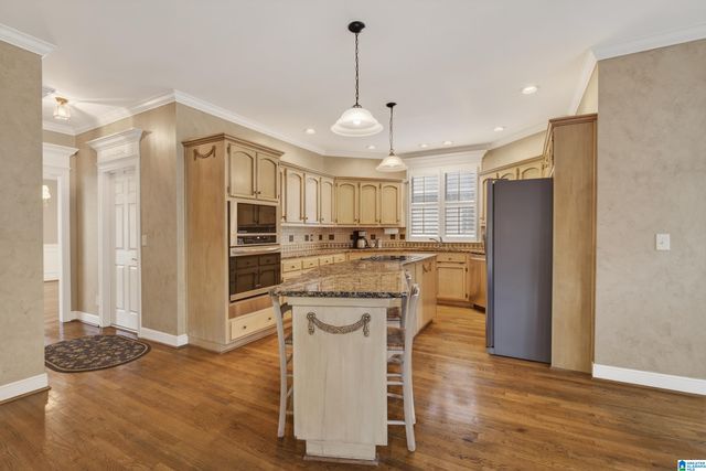 3825 KINROSS DRIVE, Birmingham, AL 35242