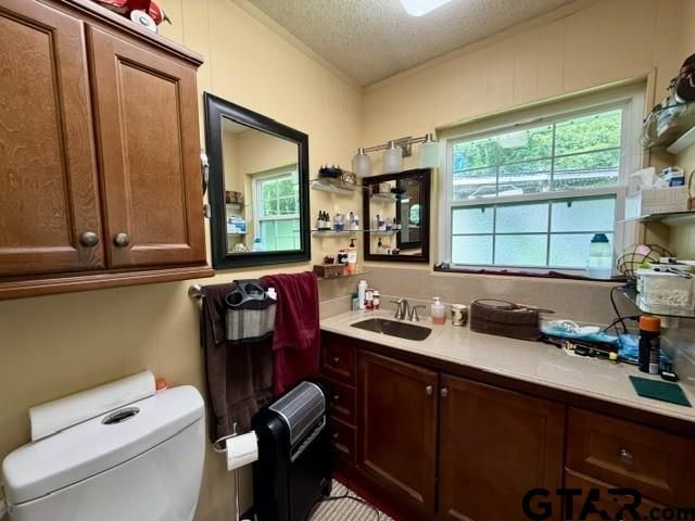 313 S Pecan St, White Oak, TX 75693