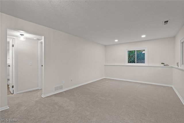 42650 Adelbert Street, Elyria, OH 44035