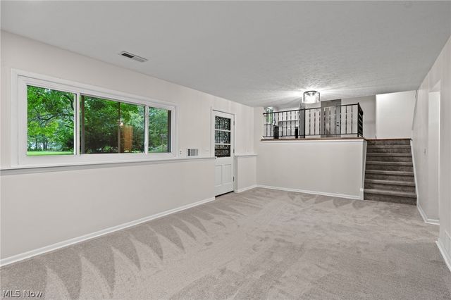 42650 Adelbert Street, Elyria, OH 44035