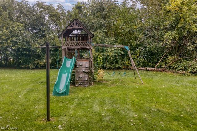 42650 Adelbert Street, Elyria, OH 44035
