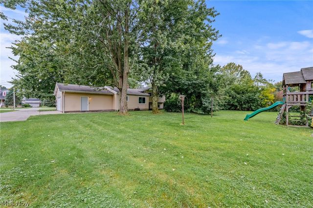42650 Adelbert Street, Elyria, OH 44035