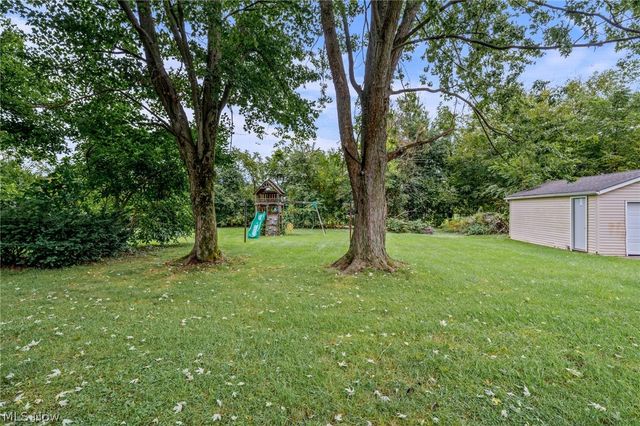 42650 Adelbert Street, Elyria, OH 44035