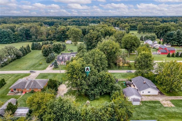 42650 Adelbert Street, Elyria, OH 44035
