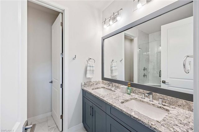 13058 Pembroke DR, Naples, FL 34105