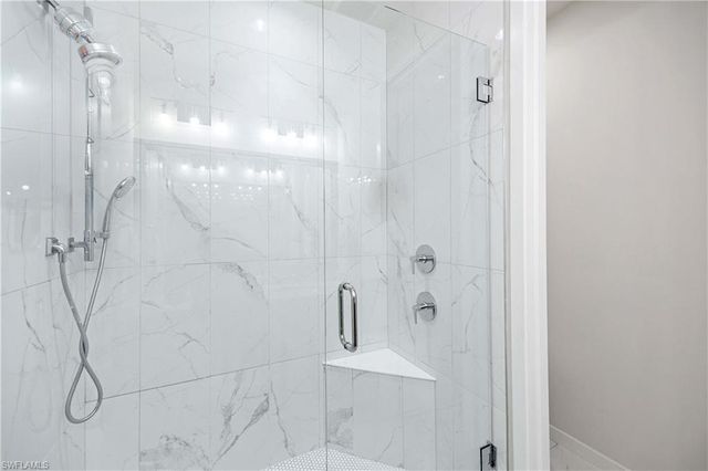 13058 Pembroke DR, Naples, FL 34105